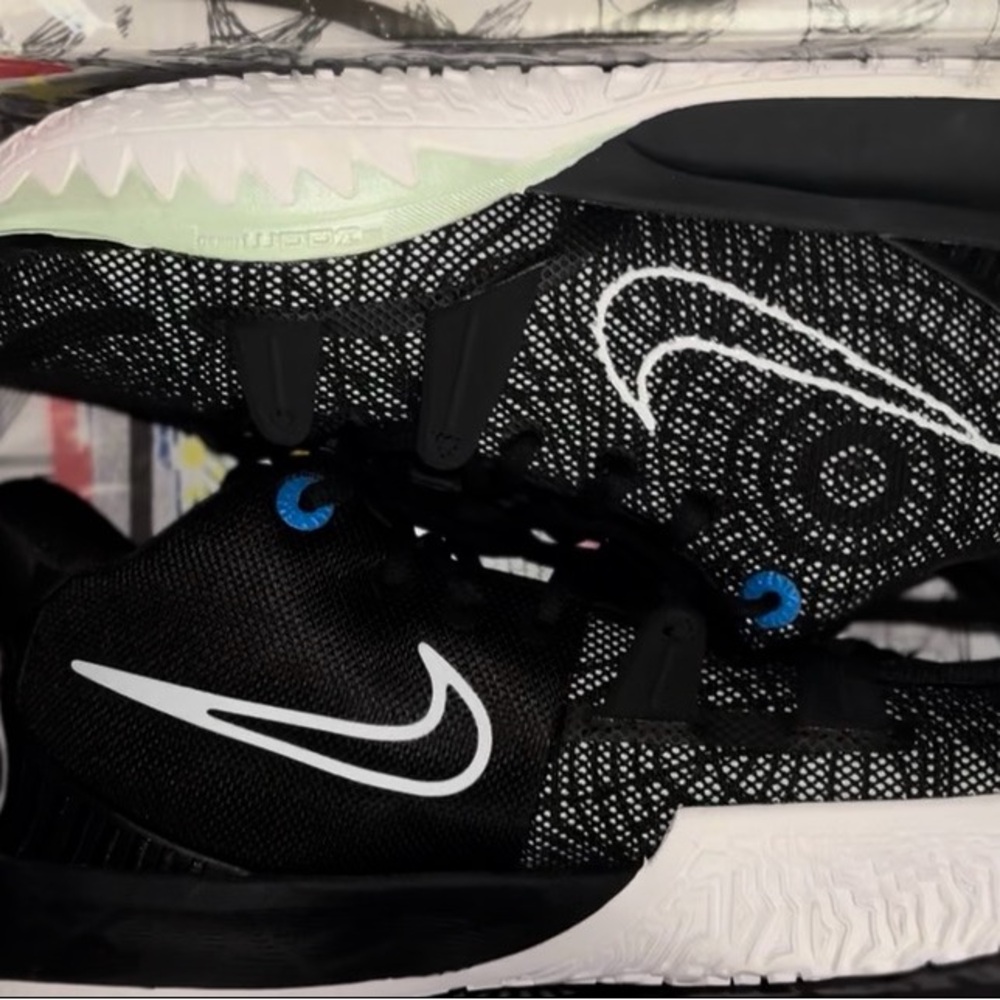 Kyrie 7 Brooklyn